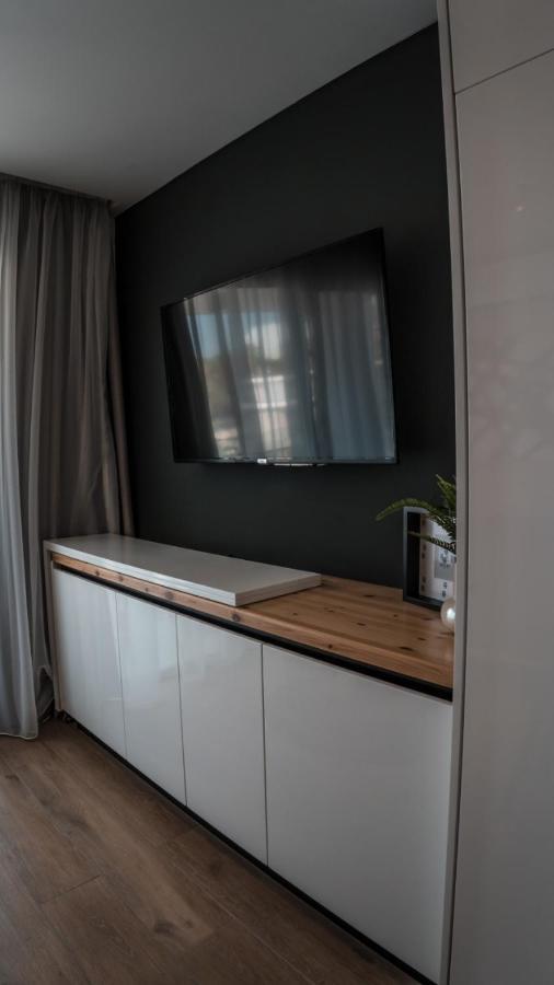 Cosea Living: Seaside Deluxe Suite In Harbour 107B Paphos Exterior photo